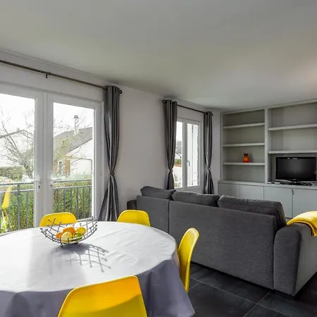2 Bed House Near Disneyland Paris