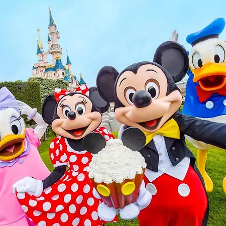2 Bed House Near Disneyland Paris アパート モントリー